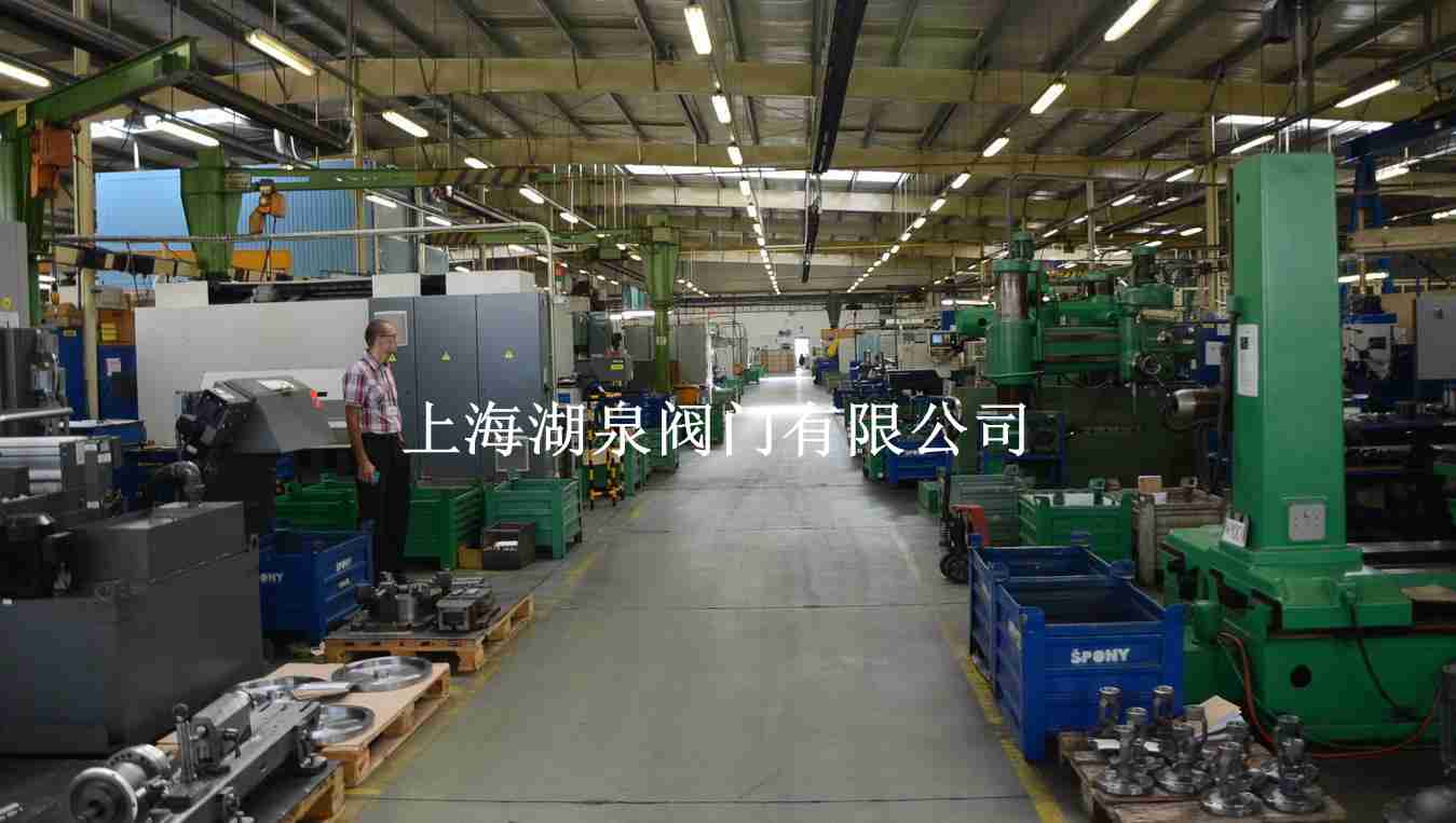 电动阀学生产车间